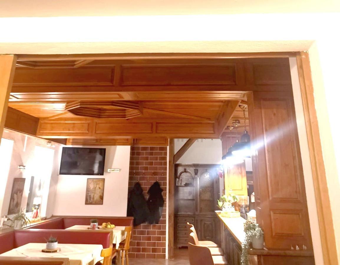 Pension Arkadenhof Fürstenfeld 外观 照片