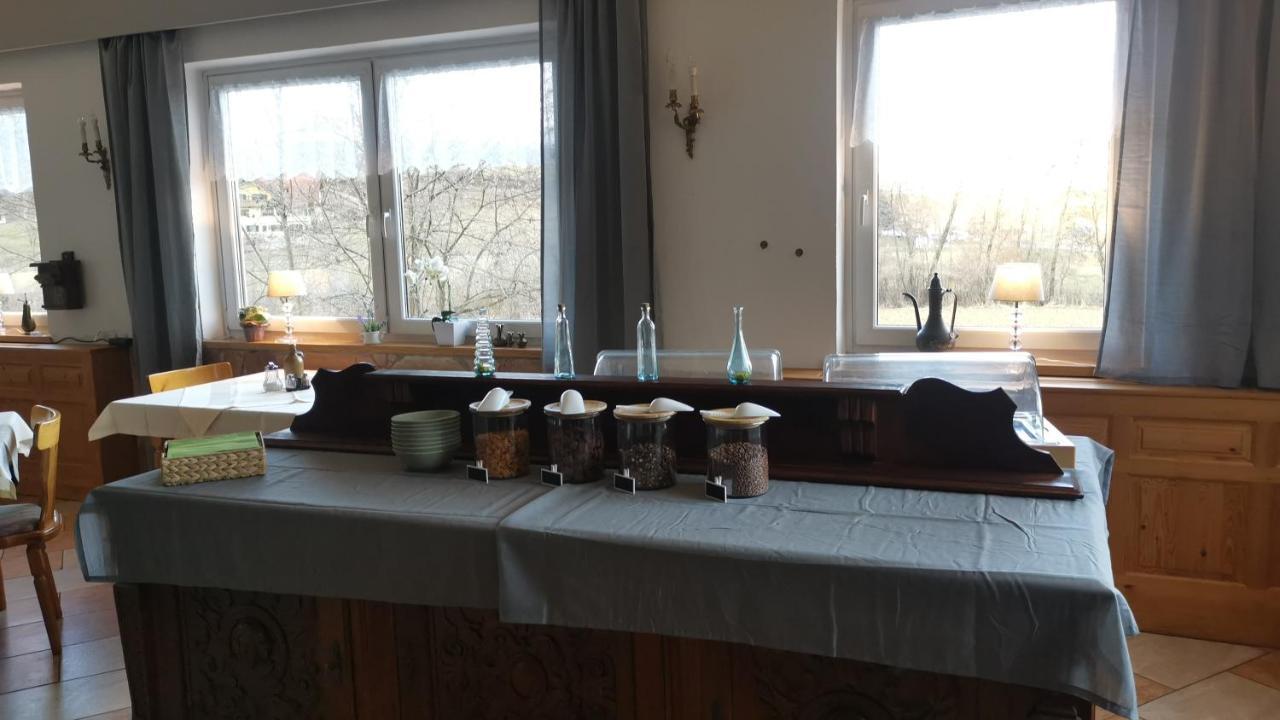 Pension Arkadenhof Fürstenfeld 外观 照片