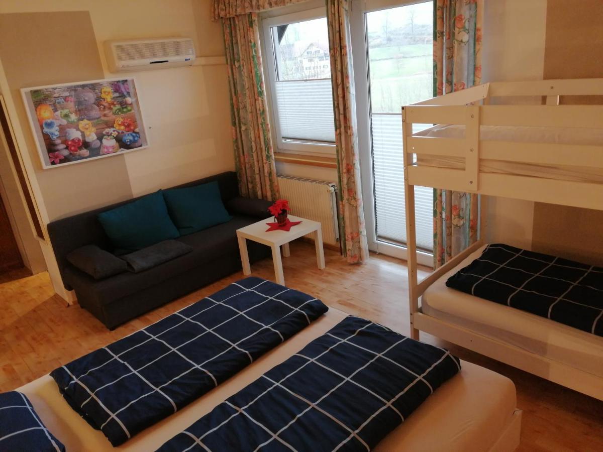 Pension Arkadenhof Fürstenfeld 外观 照片