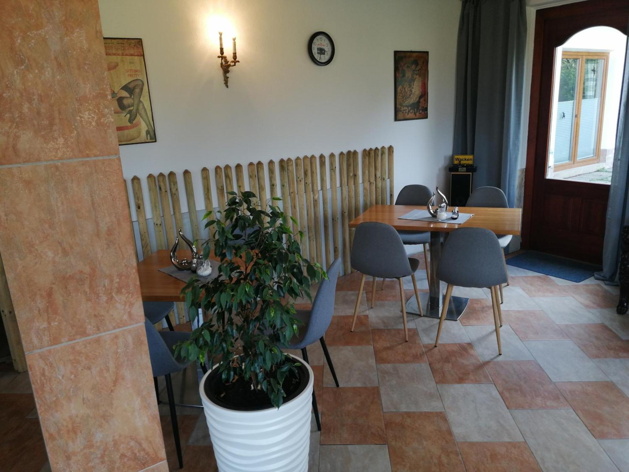 Pension Arkadenhof Fürstenfeld 外观 照片